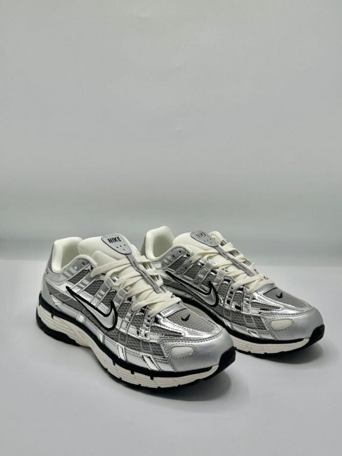 سنيكرز P-6000 Nike - فضي لامع