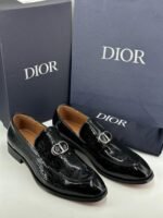 حذاء Dior جلد لامع أسود