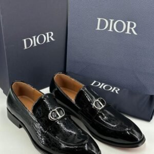 حذاء Dior جلد لامع أسود