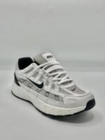 سنيكرز P-6000 Nike - أبيض