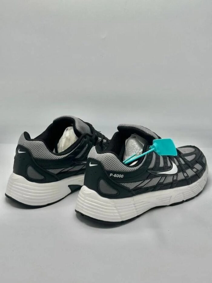سنيكرز P-6000 Nike - أسود