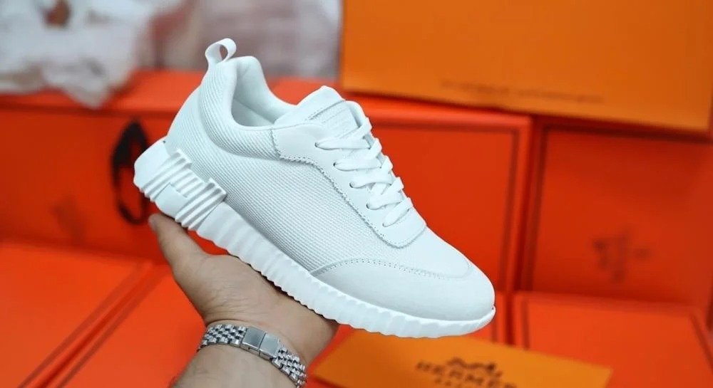 حذاء رياضي هيرمس باونسينغ - أبيض بالكامل حذاء رياضي هيرمس باونسينغ - أبيض بالكامل