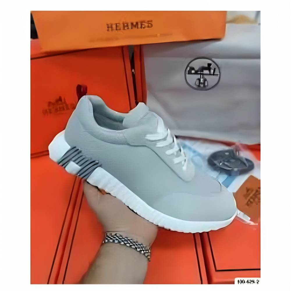 حذاء رياضي هيرمس باونسينغ - رمادي حذاء رياضي هيرمس باونسينغ - رمادي