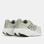 حذاء نيو بالانس فريش فوم X 1080v14 - أخضر